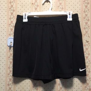Nike Dri Fit Shorts size LARGE